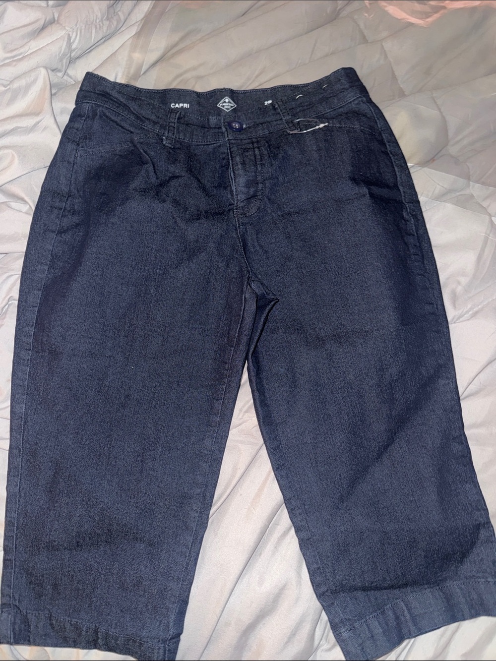St. John's Bay Dark Blue Capris